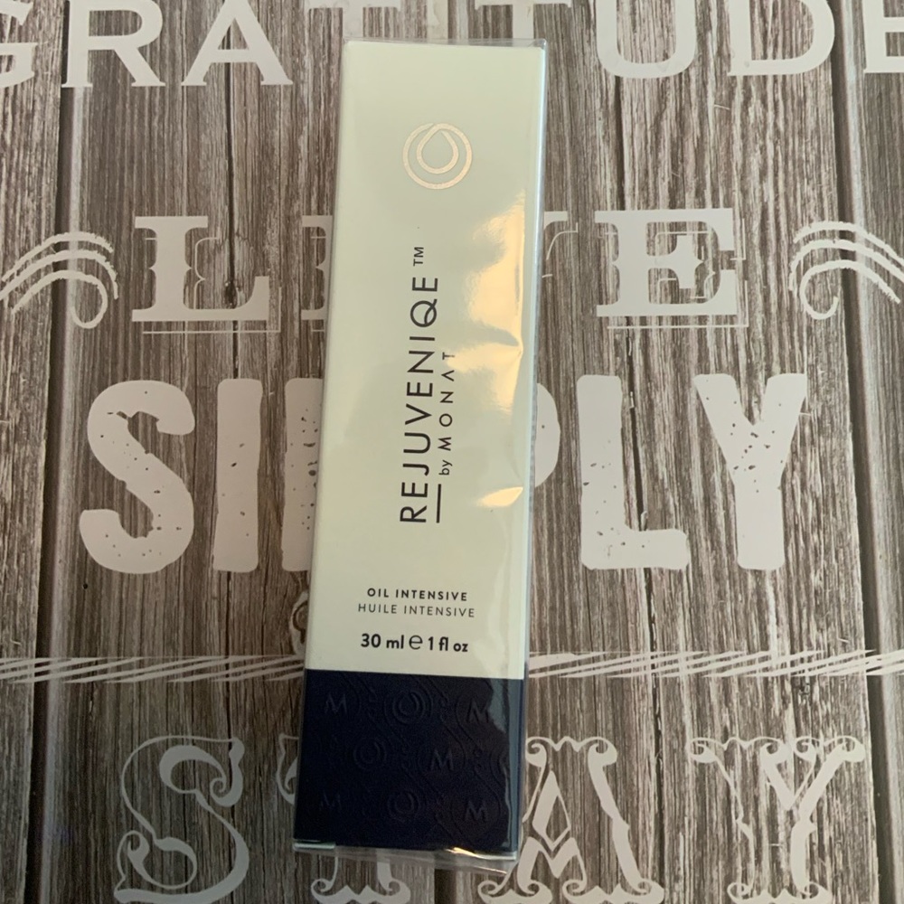 MONAT REJUVENIQE OIL